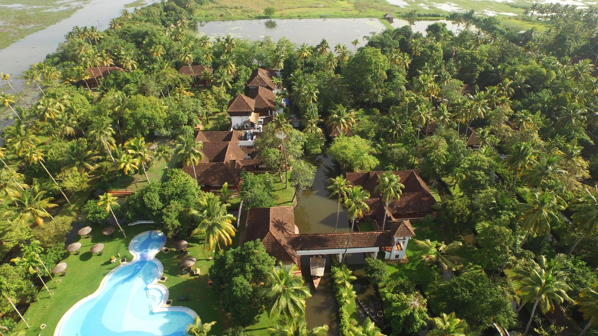 Coconut Lagoon Kumarakom- A Cgh Earth Experience Hotel Exterior photo