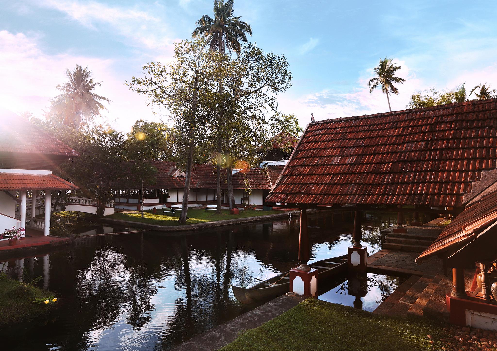 Coconut Lagoon Kumarakom- A Cgh Earth Experience Hotel Exterior photo