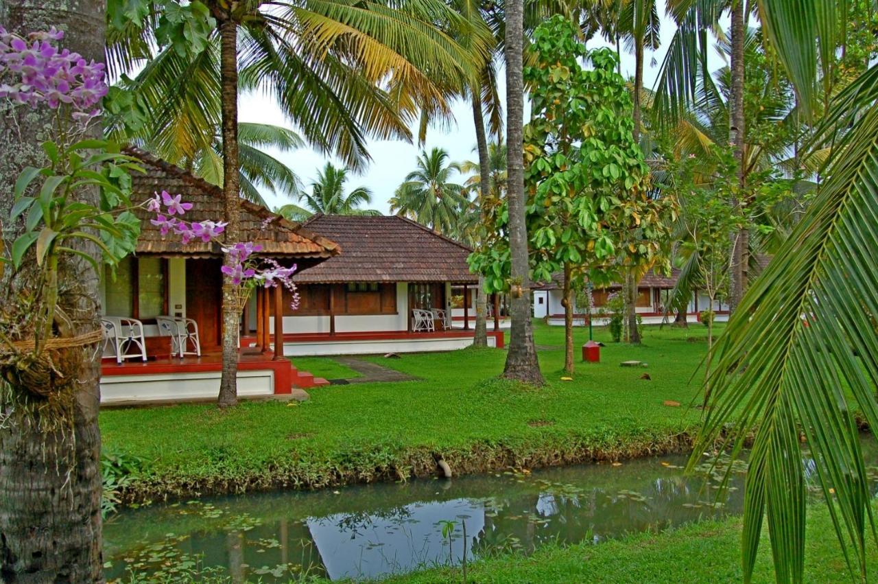 Coconut Lagoon Kumarakom- A Cgh Earth Experience Hotel Exterior photo